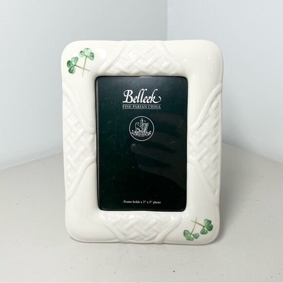 NIB Belleek Shamrock Trellis 3”x5” Parian China Made In Ireland Picture Frame - Picture 2 of 11